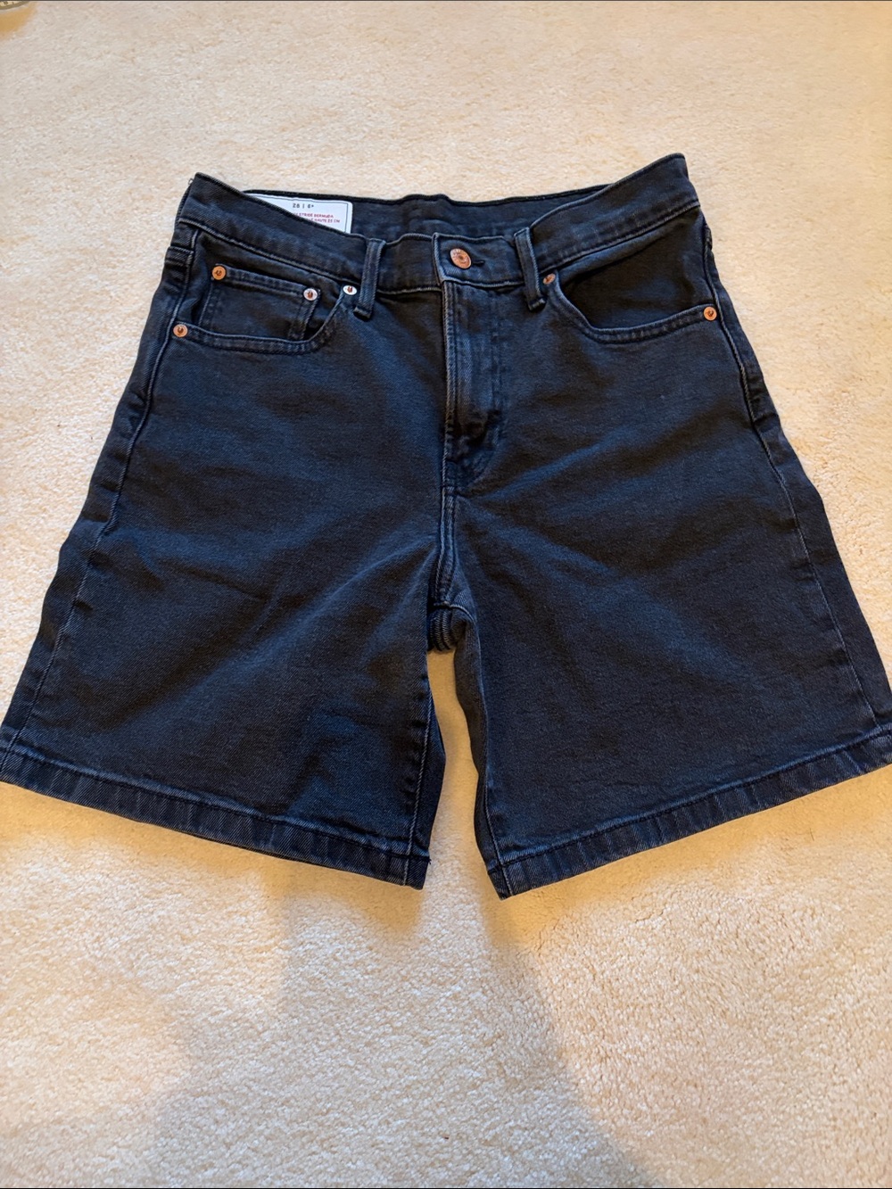 Gap 10” high rise stride Bermuda black Denim Shorts - Classic Five-Pocket